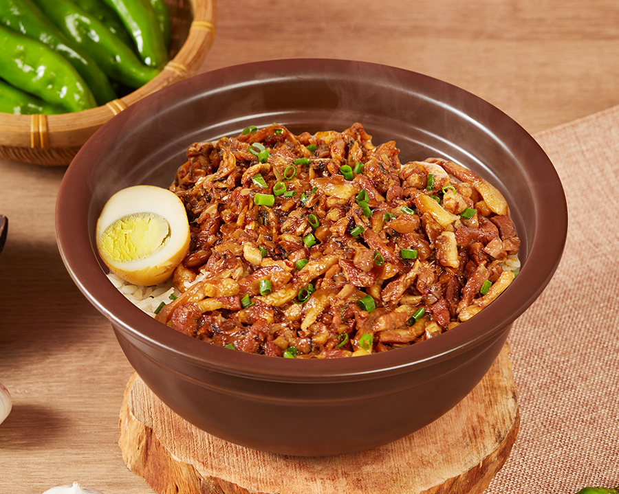 卤肉紫砂煲拌饭